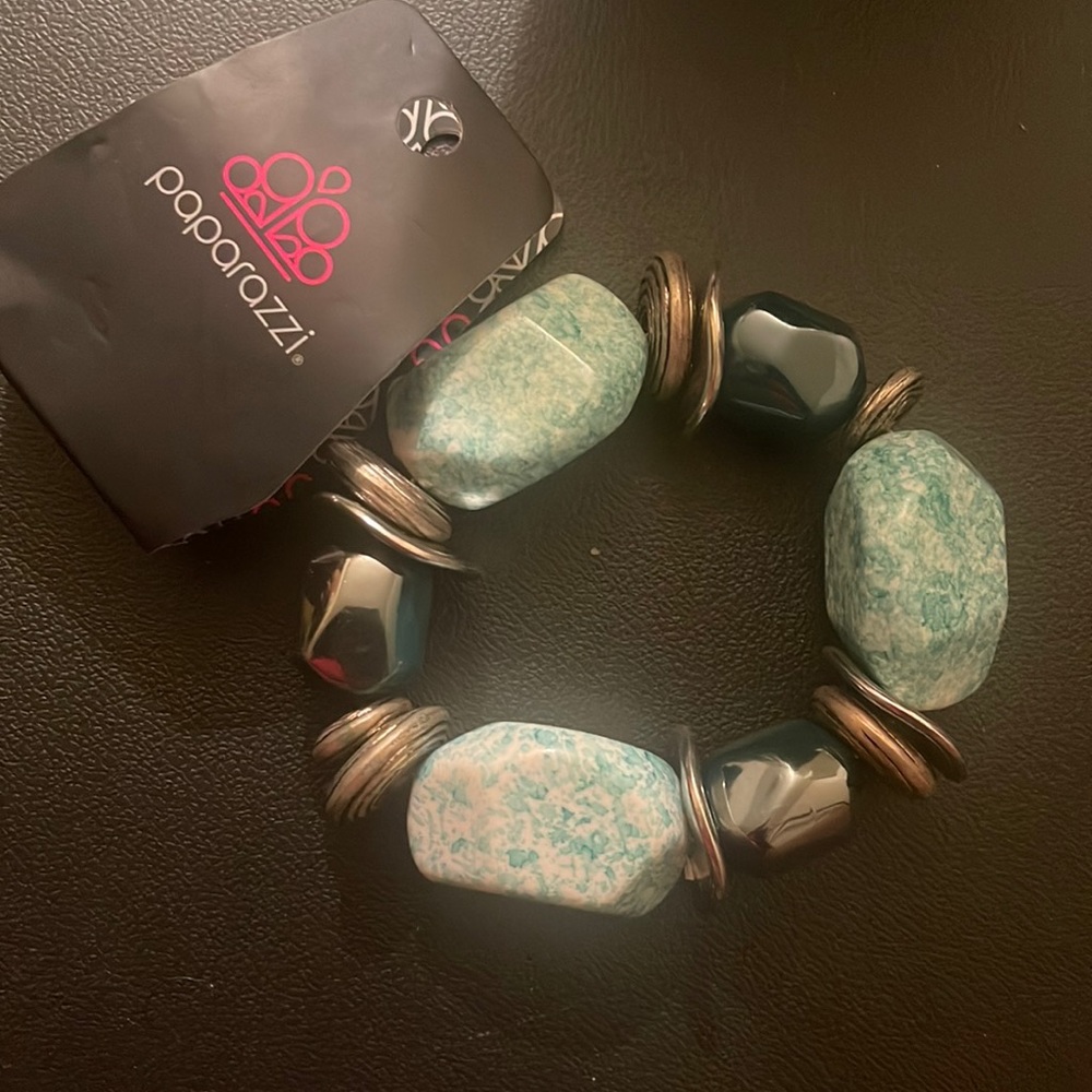 Green stone bracelet